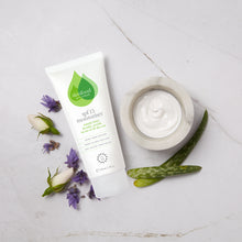 Load image into Gallery viewer, SPF15 Moisturiser